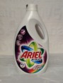 Ariel prací gel